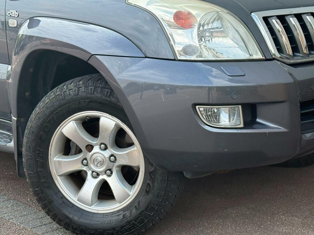 Toyota Land Cruiser D-4d Invincible Grey #23