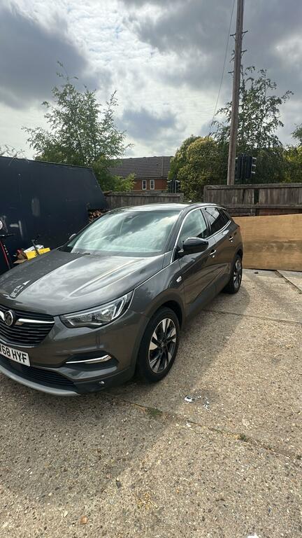 Vauxhall Grandland X Sport Nav Grey #3