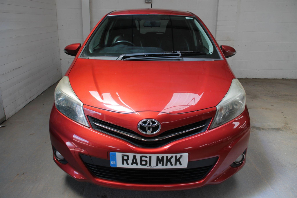 Toyota Yaris 1.33 Dual Vvt-i Sr Euro 5 Red #4
