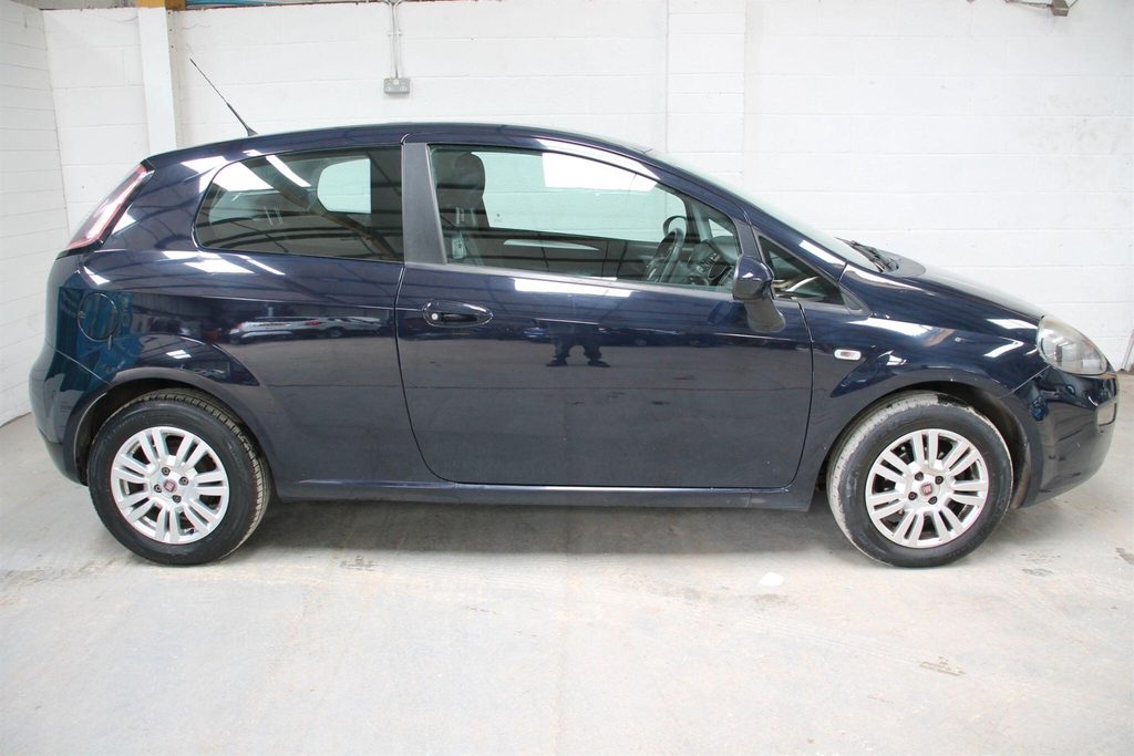 Fiat Punto 1.4 Easy Euro 6 Ss Blue #2