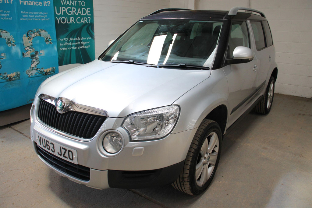 Skoda Yeti 1.2 Tsi Se Plus Dsg Euro 5 Silver #3