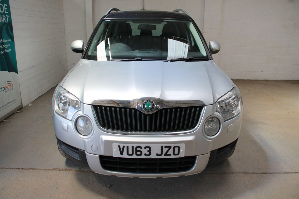 Skoda Yeti 1.2 Tsi Se Plus Dsg Euro 5 Silver #2