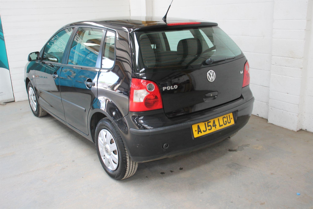 Volkswagen Polo E #7