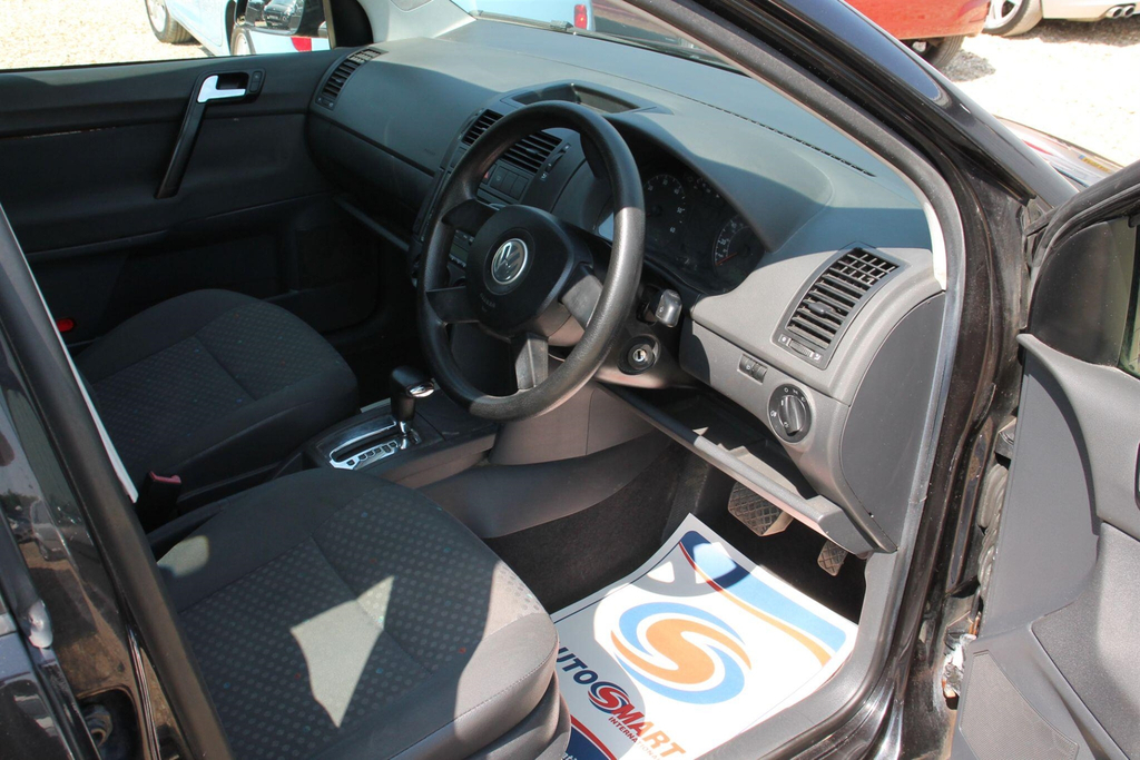 Volkswagen Polo E #14