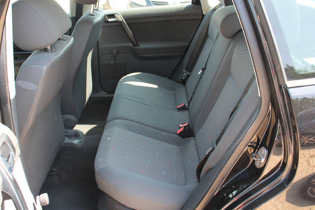 Volkswagen Polo E #17