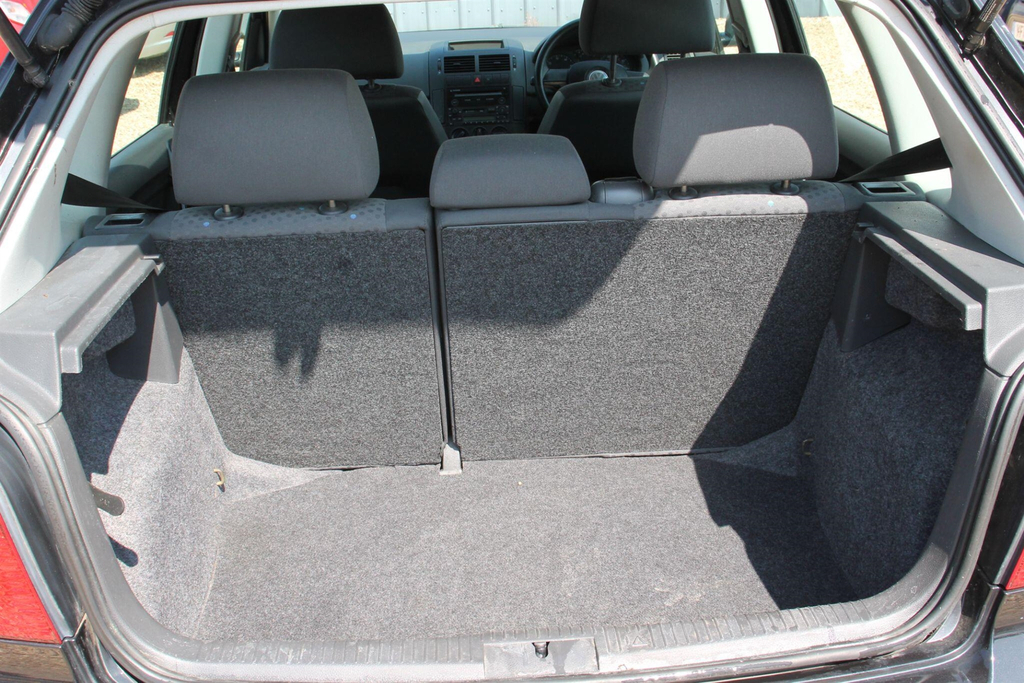 Volkswagen Polo E #20