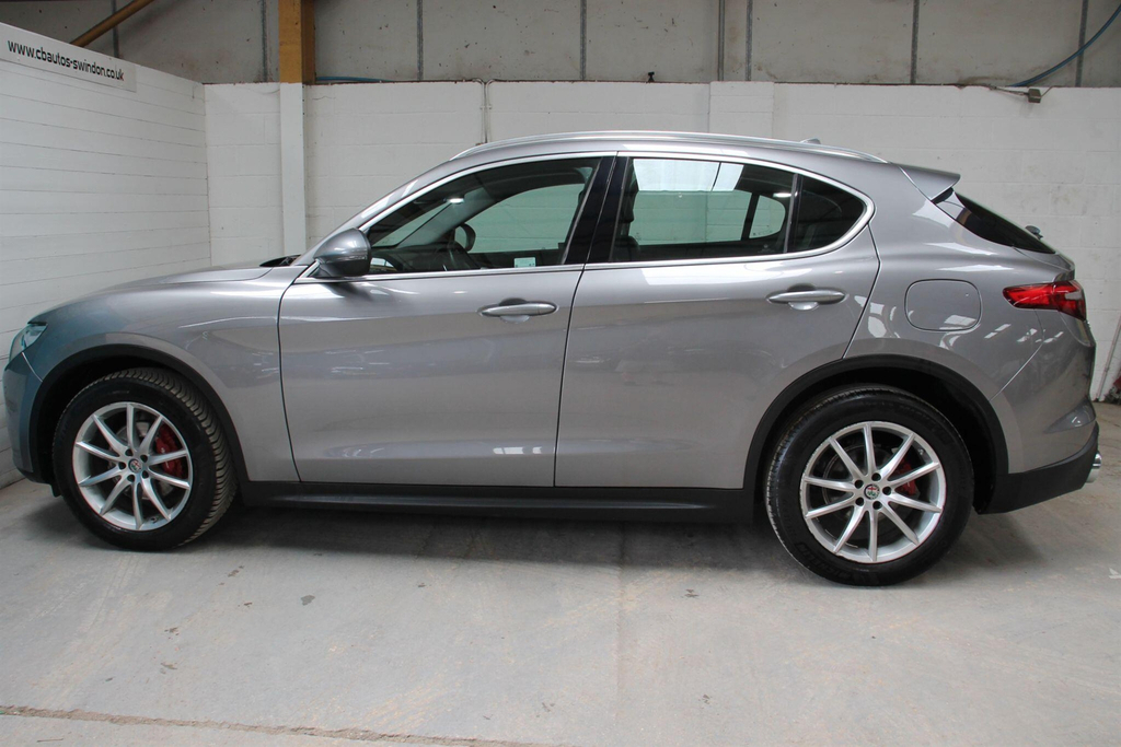 Alfa Romeo Stelvio 2.2 Td Speciale Q4 Awd Euro 6 Ss Grey #4