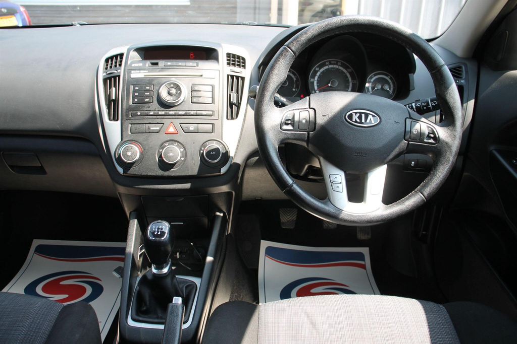 Kia Ceed 1.6 2 Sports Wagon Euro 5 Grey #17