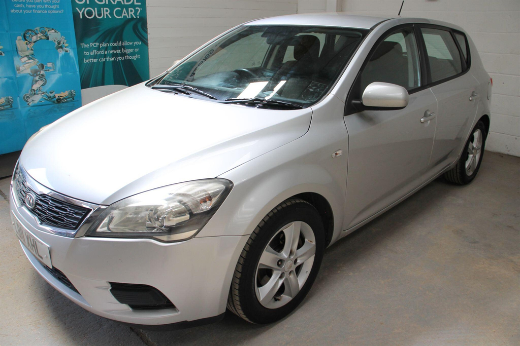 Kia Ceed 1.4 Vr-7 Euro 5 #6