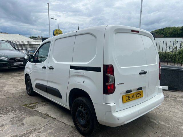 Vauxhall Combo 2020 1.6 Turbo D 2300 Sportive Panel Van Diese White #6