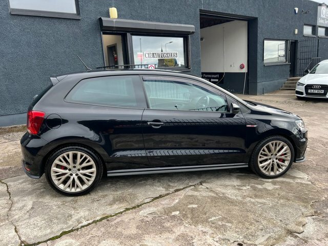 Volkswagen Polo 2015 1.8 Tsi Bluemotion Tech Gti Hatchback Pet Black #3