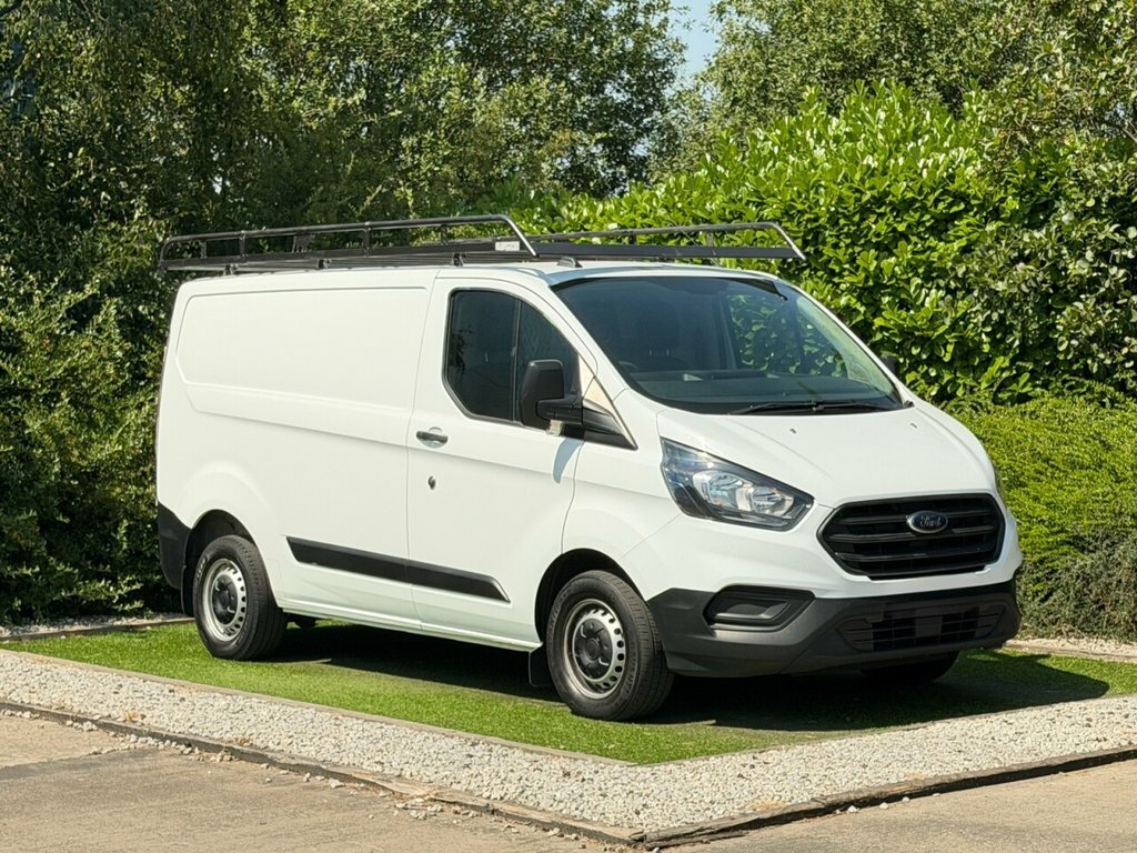Ford Transit Custom 2L Leader White