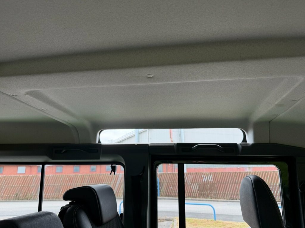 Land Rover Defender 90 Xs Station Wagon 2.4Tdci U373 Silver #17