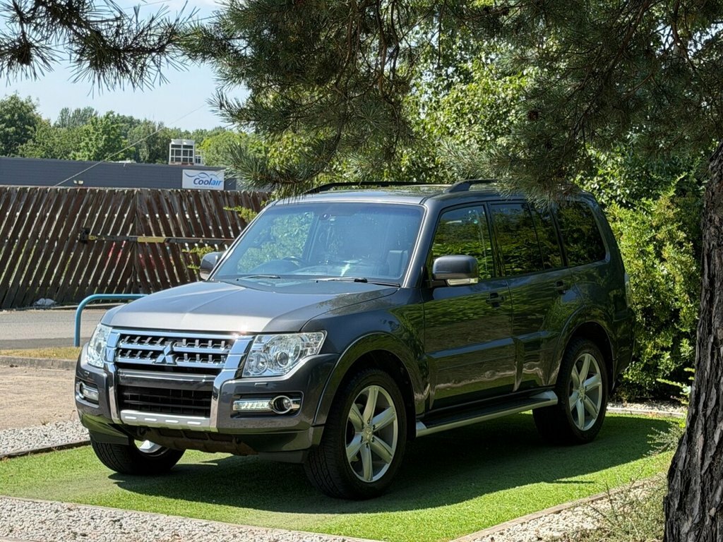 Mitsubishi Shogun 3.2 Di-d Sg3 7 Seat Large Family Suv 4X4 Au Green #11