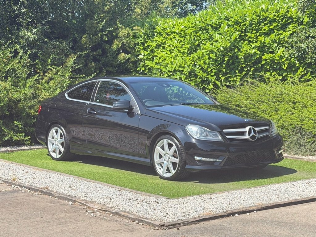 Mercedes-Benz C Class 2.1L Amg Sport Black