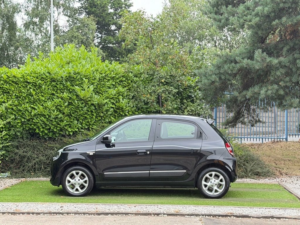 Renault Twingo 1.0 Play Sce 70 Bhp Red #22