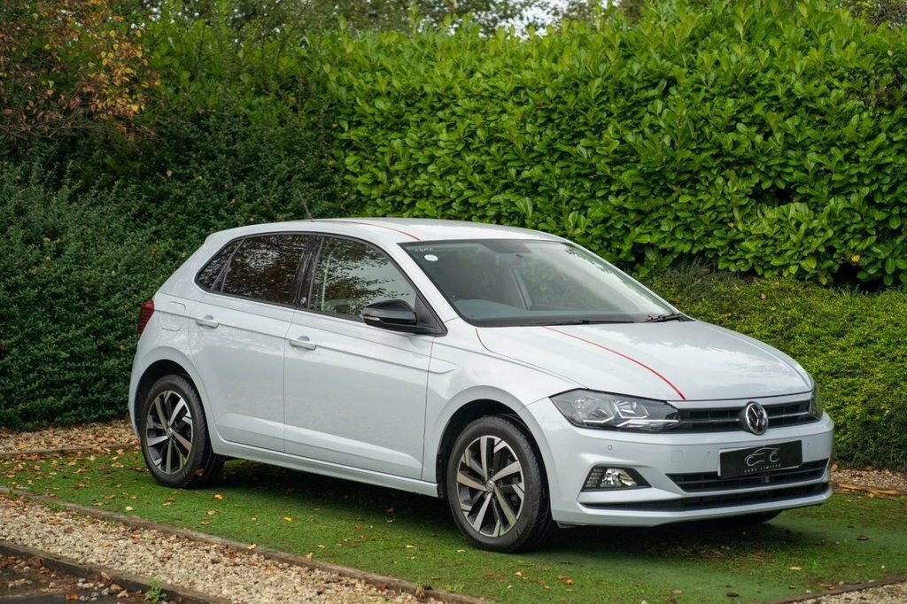 Volkswagen Polo 1L Beats White