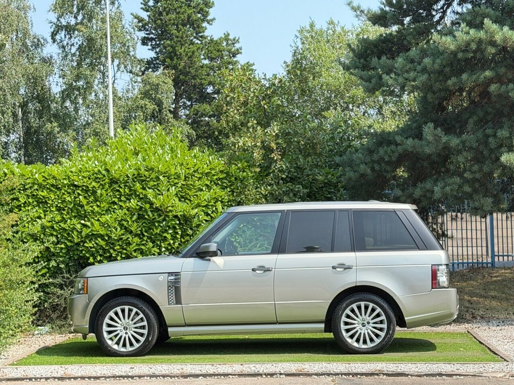 Land Rover Range Rover 4.4 Tdv8 Vogue Gold #37