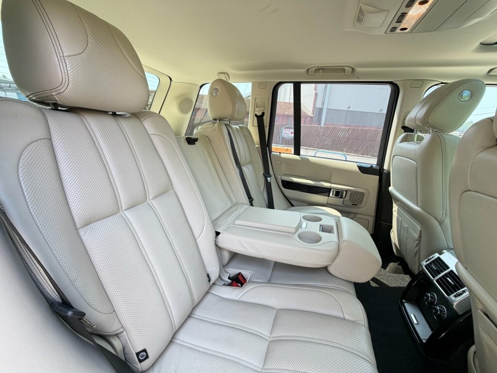 Land Rover Range Rover 4.4 Tdv8 Vogue Gold #15