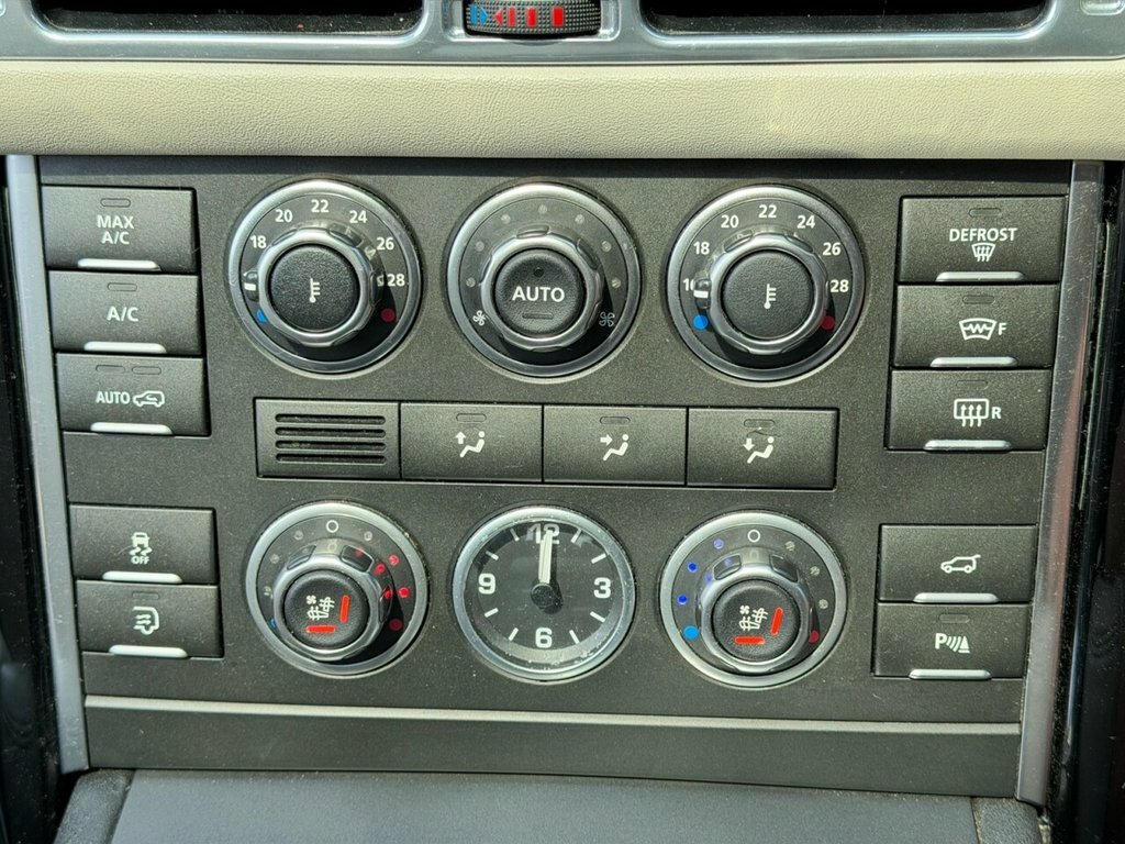 Land Rover Range Rover 4.4 Tdv8 Vogue Gold #30