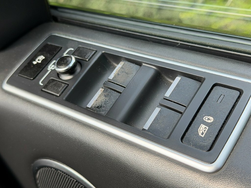 Land Rover Range Rover Range Rover Vogue Tdv6 Black #26