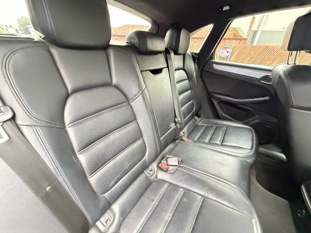 Porsche Macan S Pdk Full Porsche Service History Blue #12
