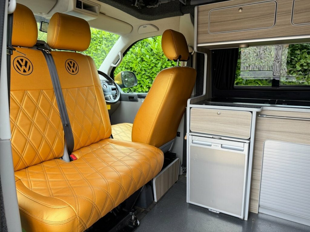 Volkswagen Transporter  Black #40