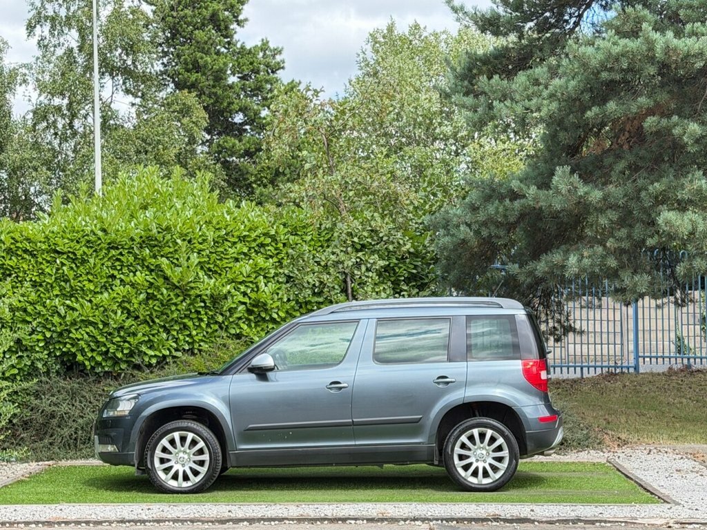 Skoda Yeti 1.2 Tsi S Red #25