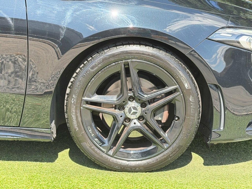 Mercedes-Benz A Class 1.3L Amg Line Black #6