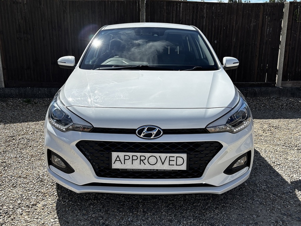 Hyundai I20 T-gdi Se White #3