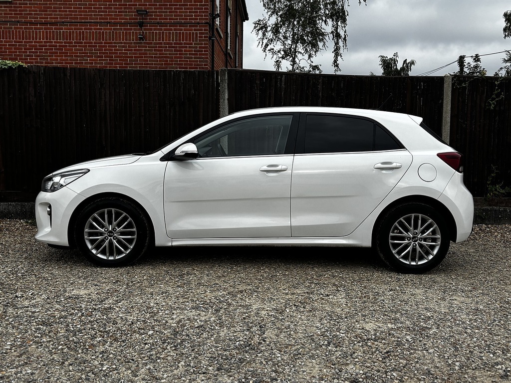 Kia RIO T-gdi 3 White