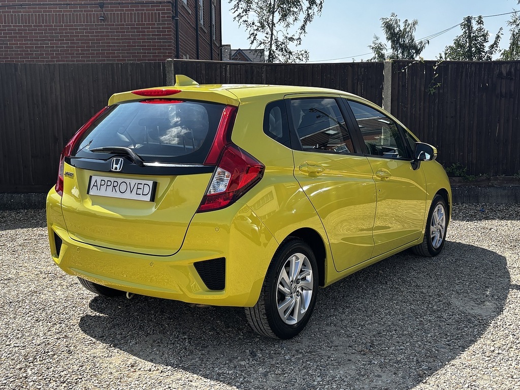 Honda Jazz I-vtec Se Yellow #6