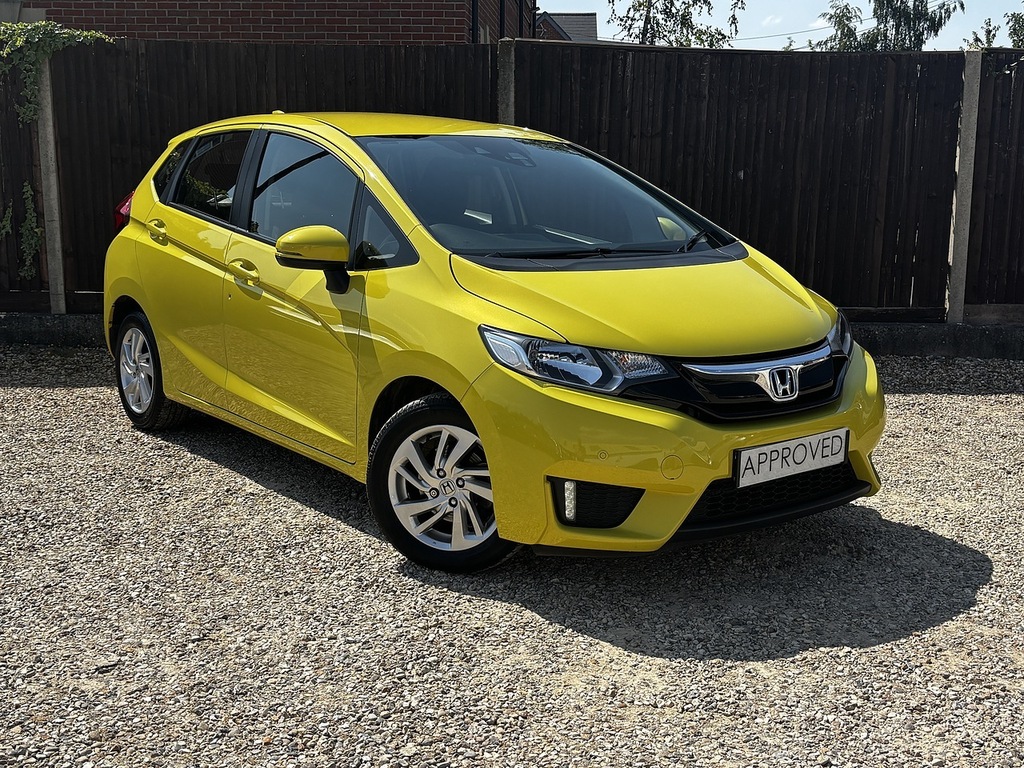 Honda Jazz I-vtec Se Yellow #2