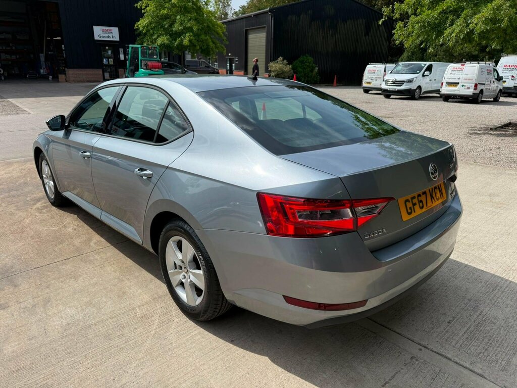 Skoda Superb 2.0 Tdi Cr Se L Executive Dsg Blue #16