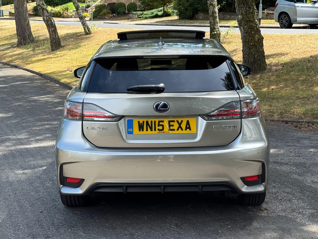 Lexus CT 1.8 200H F Sport Cvt Euro 6 S S White #43