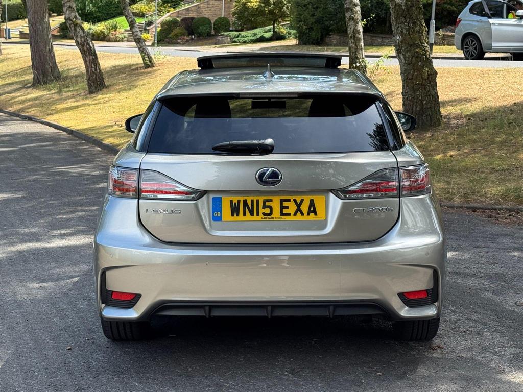 Lexus CT 1.8 200H F Sport Cvt Euro 6 S S White #33