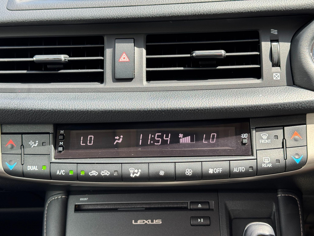 Lexus CT 1.8 200H F Sport Cvt Euro 6 S S White #35