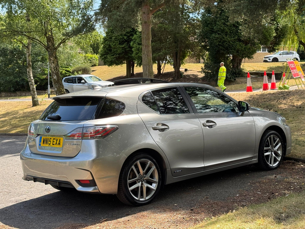 Lexus CT 1.8 200H F Sport Cvt Euro 6 S S White #54