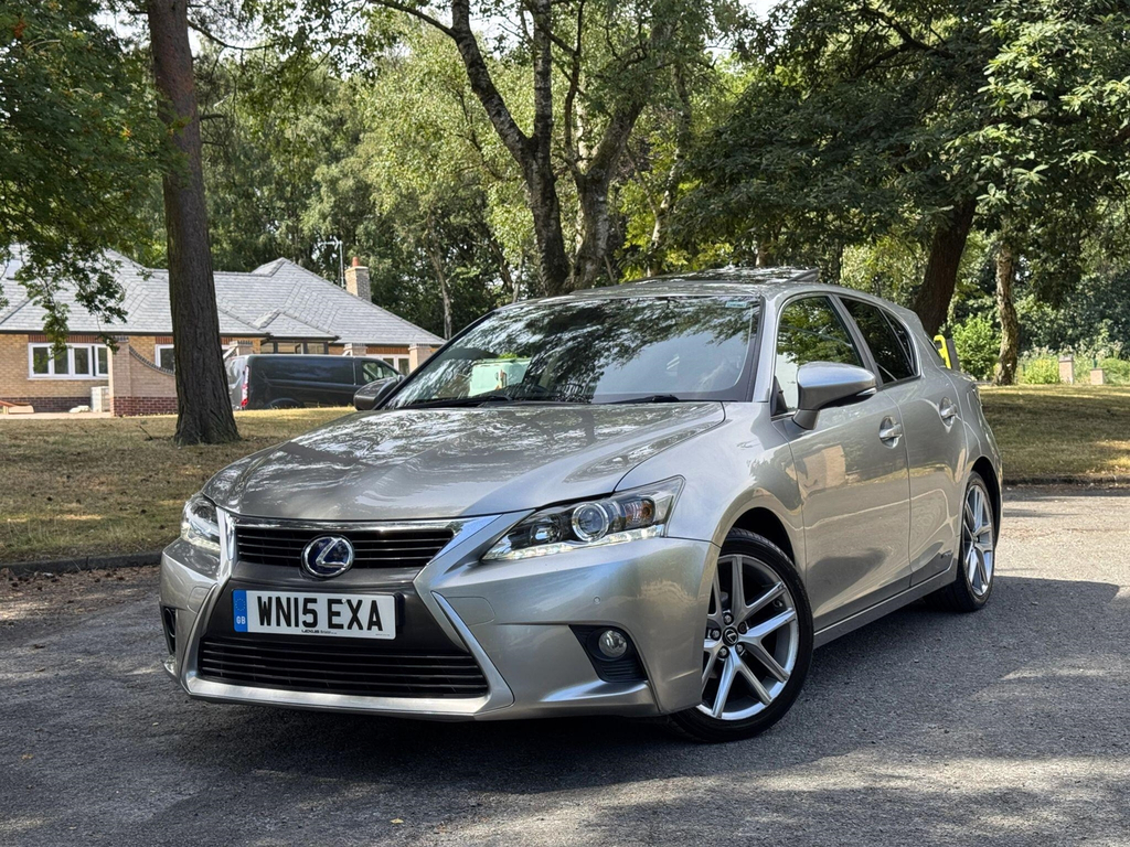 Lexus CT 1.8 200H F Sport Cvt Euro 6 S S White #40