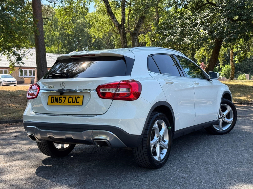 Mercedes-Benz GLA Class 2.1 Gla200d Sport Suv Euro 6 S #2