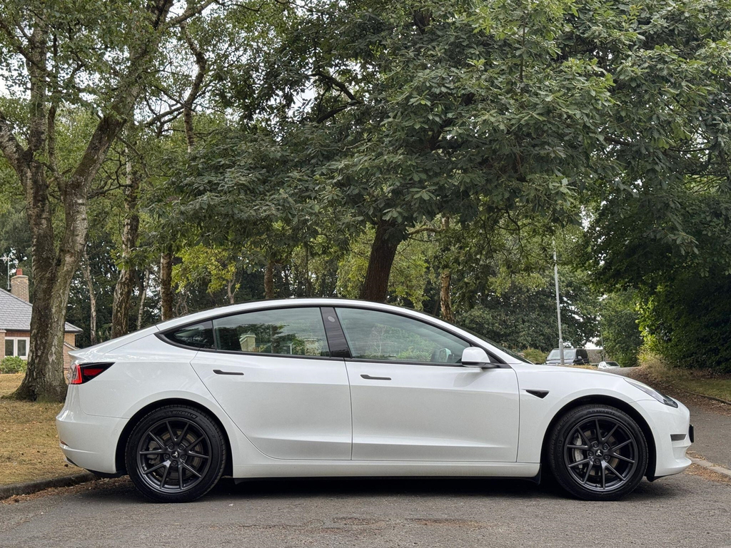 Tesla Model 3 Dual Motor Long Range Saloon 4 NL22RVT  #3
