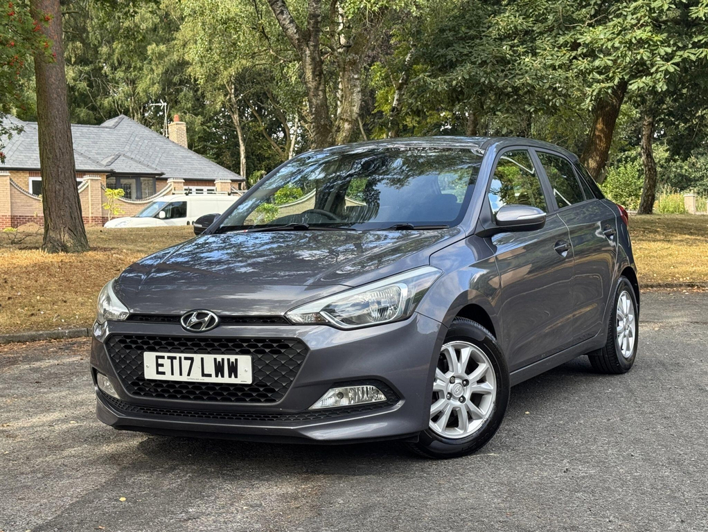 Hyundai I20 1.2 S Air White #47