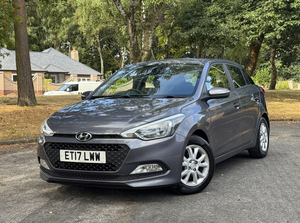 Hyundai I20 1.2 Se Hatchback Euro 6 84 Ps Grey