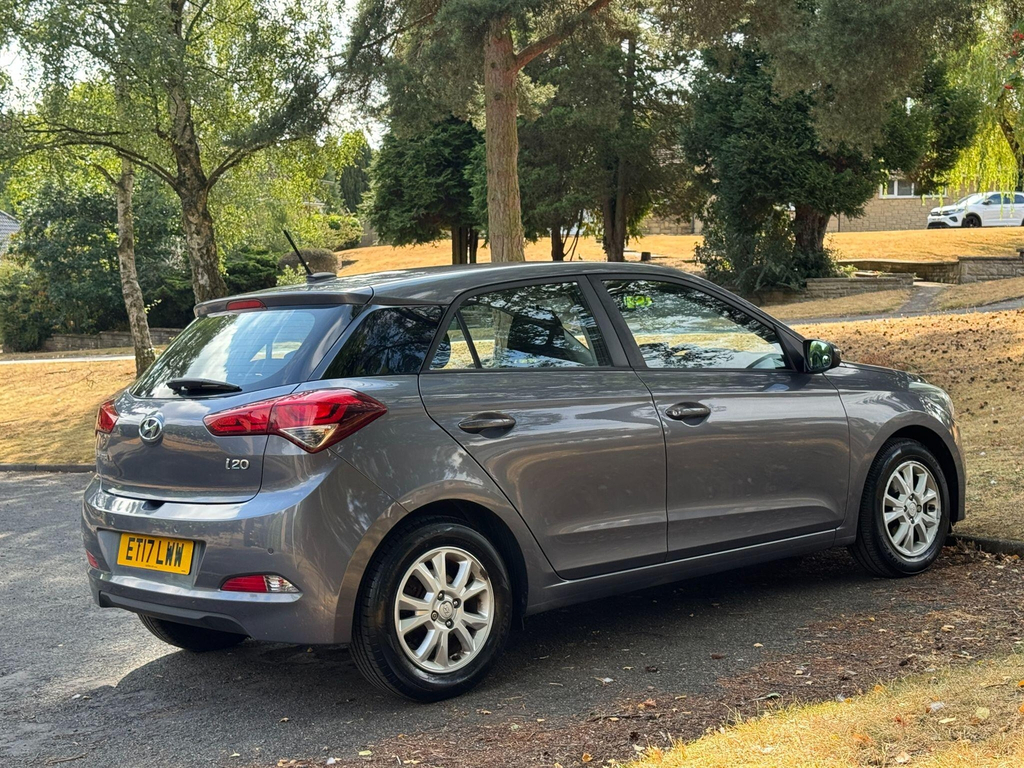 Hyundai I20 1.2 S Air White #64
