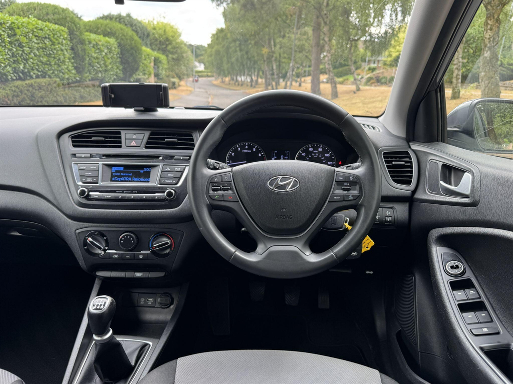 Hyundai I20 1.2 S Air White #12