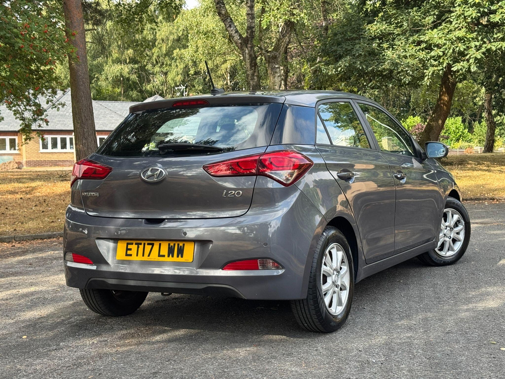 Hyundai I20 1.2 S Air White #62