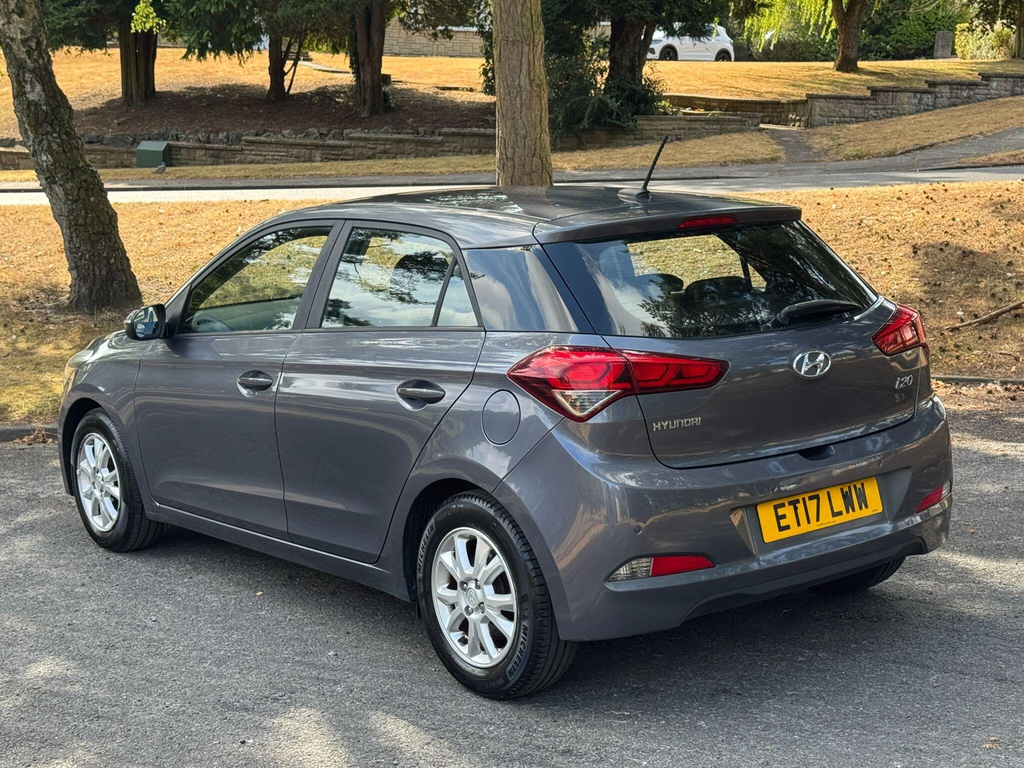 Hyundai I20 1.2 S Air White #42