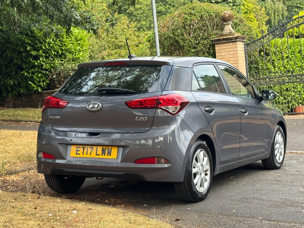 Hyundai I20 1.2 S Air White #59