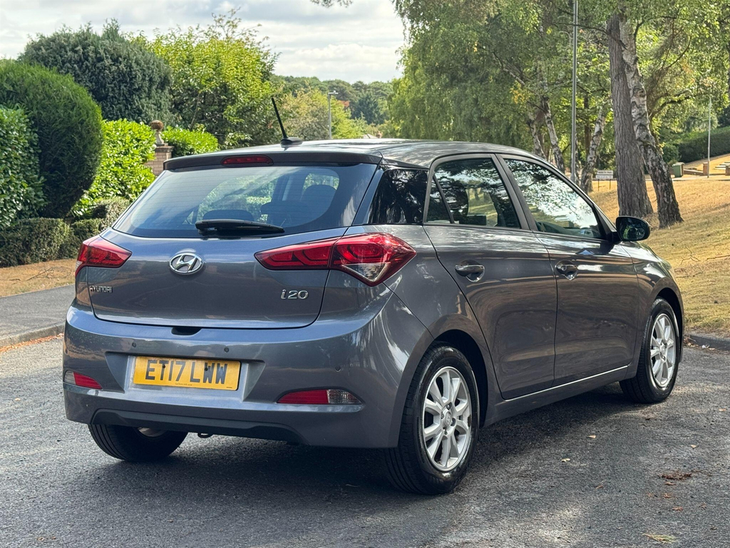 Hyundai I20 1.2 S Air White #11