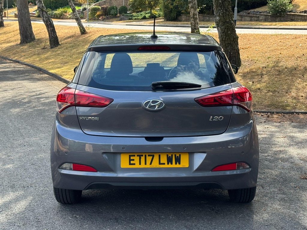 Hyundai I20 1.2 S Air White #50